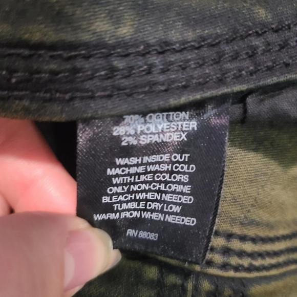 SIGNATURE STUDIO Gold wash/black skinny jeans 8 - Picture 4 of 6